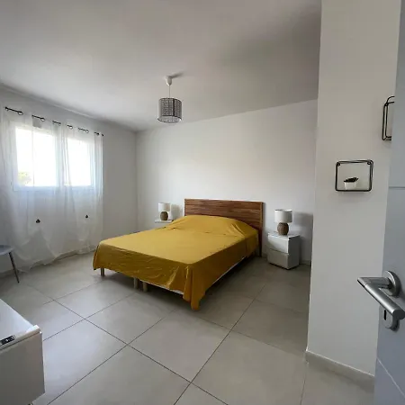 Apartment Duplex De 80m2 , Jardin Arbore, 10 Min Des Plages *